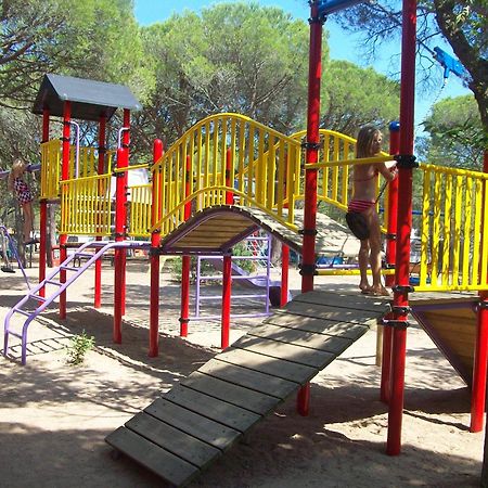 Albatross Mobile Homes On Camping Playa Brava Pals Bagian luar foto