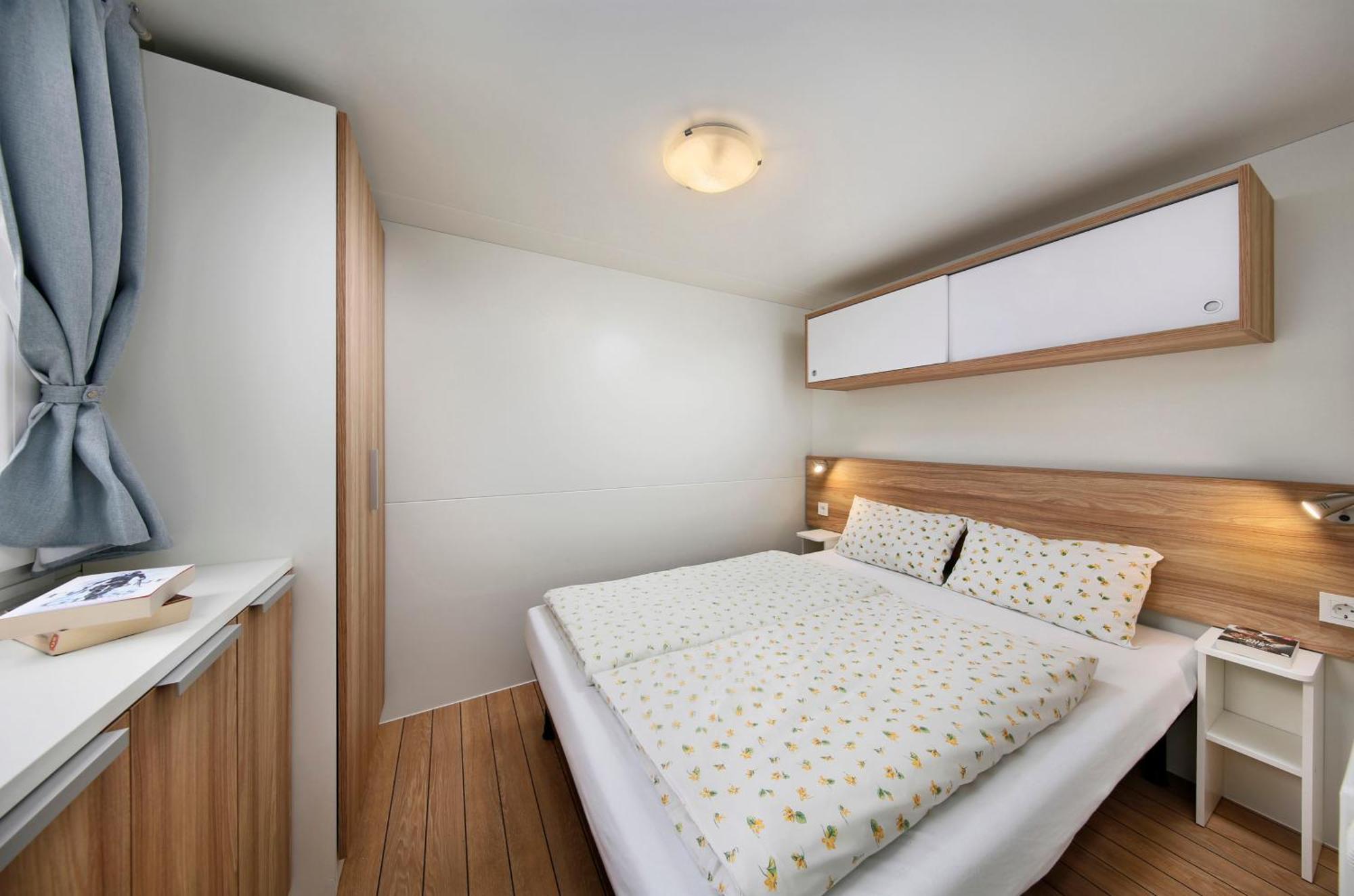 Albatross Mobile Homes On Camping Playa Brava Pals Bagian luar foto