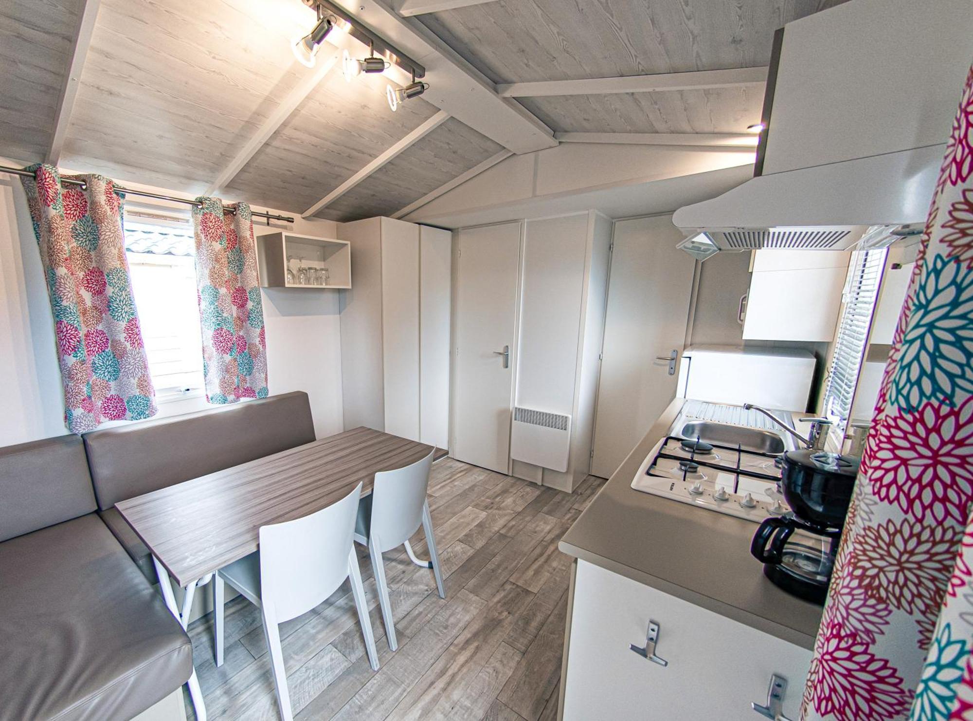 Albatross Mobile Homes On Camping Playa Brava Pals Bagian luar foto
