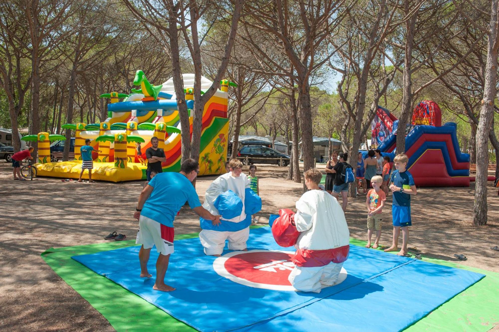 Albatross Mobile Homes On Camping Playa Brava Pals Bagian luar foto